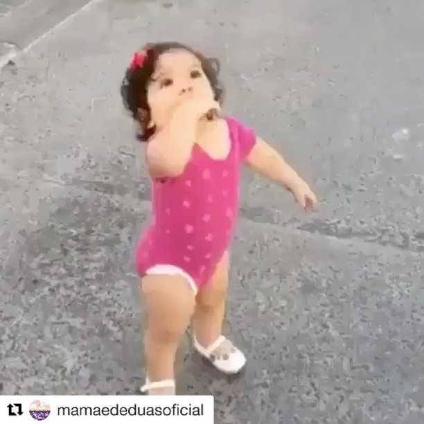 Aí M-E-U D-E-U-S sem palavras!!! 😶 ❤️❤️❤️❤️❤️❤️❤️❤️❤️❤️❤️❤️
#Repost @mamaededuasoficial (@get_repost)
・・・
Quanta fofura, aguardando o irmãozinho chegar da escola e olha o carinho. 
#mamaededuasoficial #gratidaoeIuz #meufocoepazeamor #maeemdia #mae #mamãe #mamas #mamaedeprimeiraviagem #bebê #cute #brasil #fofo #amormaior #amordemais #muitoamor #irmãos #amor