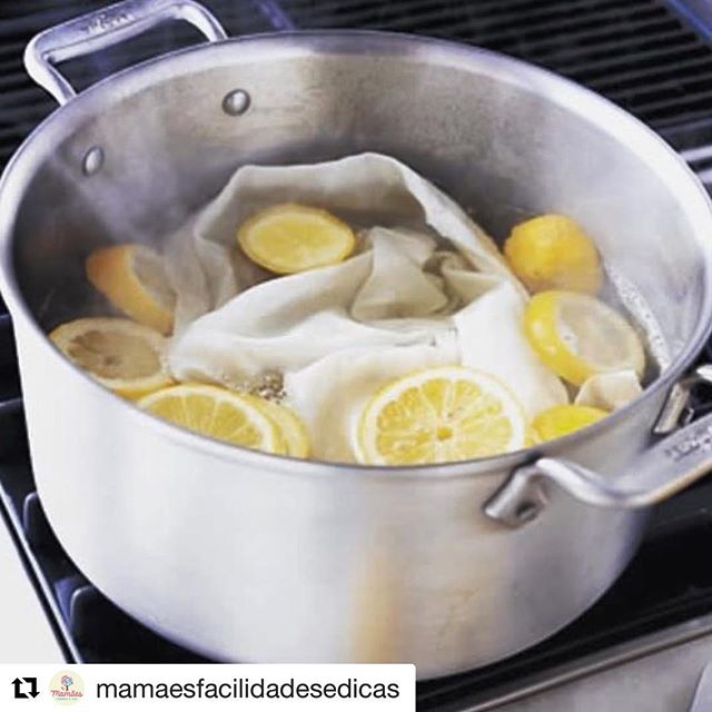 Uma ótima dica para salvar todas as roupas!
#Repost @mamaesfacilidadesedicas (@get_repost)
・・・
Apesar de existir muitos produtos para tirar manchas de roupas, nenhum é tão eficaz quanto o limão. Isso mesmo, fronhas, lençóis, meias, toalhas de mesa e aquele vestido, calça ou camisa que você ama, podem voltar a ser branquinhas. A receita é simples, encha uma panela com água e coloque algumas fatias de limão e espere ferver. Desligue o fogo, adicione a roupa desejada e deixe de molho por até 02 horas, lave como de costume. Para um extra Branco, secar ao sol. Lembrando que essa receita não é eficaz para aquelas roupas amareladas pelo uso indevido de água sanitária. #adridicas #useoquevocêtem #maeemdia #mãe #mamaevaidosa #dica #dicas #ficaadica #macete #coisasdemae #blogdemae #maeblogger #maeblogueira #mommy #